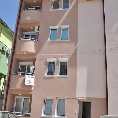 Apartment Sadi